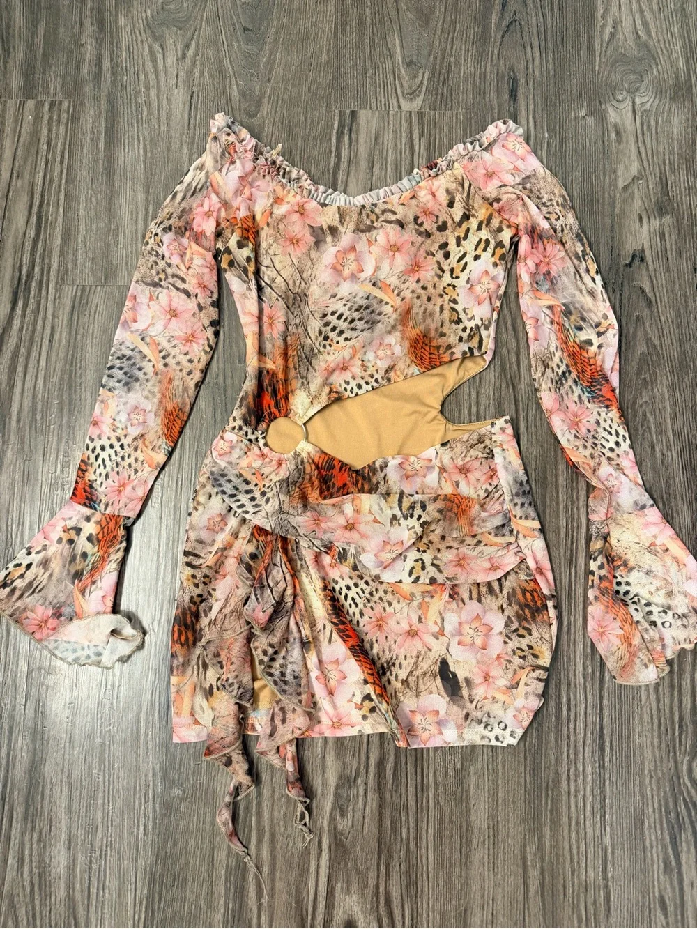 Floral Leopard Off-Shoulder Cutout mini dress - Pink - Picture 2 of 3